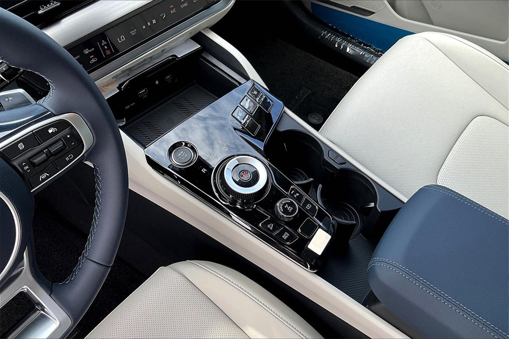 2025 Kia Sportage Hybrid EX photo 7