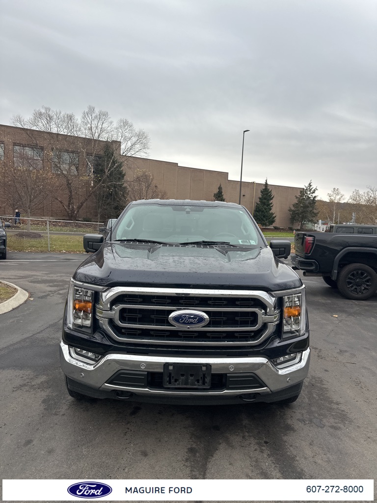 2022 Ford F-150 XLT photo 2