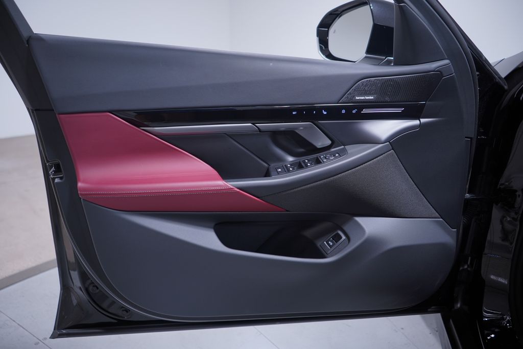2025 Bmw 530i photo 16