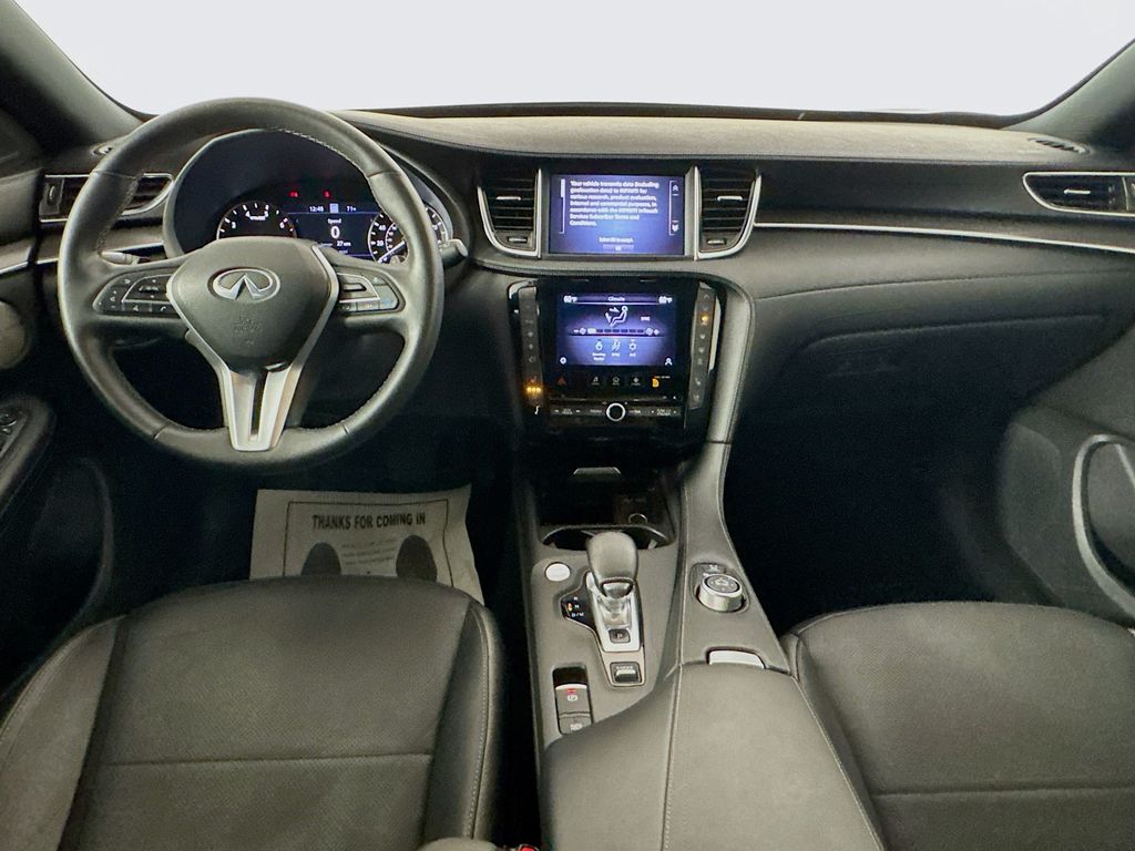 2023 Infiniti QX55 Essential photo 22