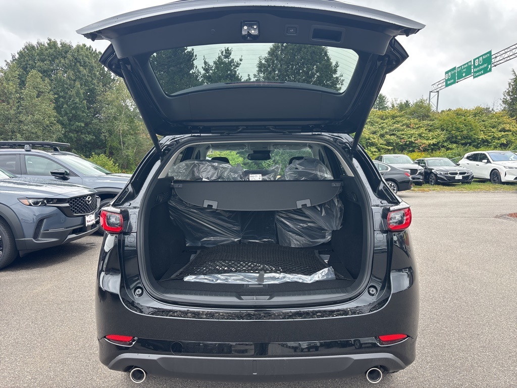 2025 Mazda CX-5 2.5 S Preferred photo 6