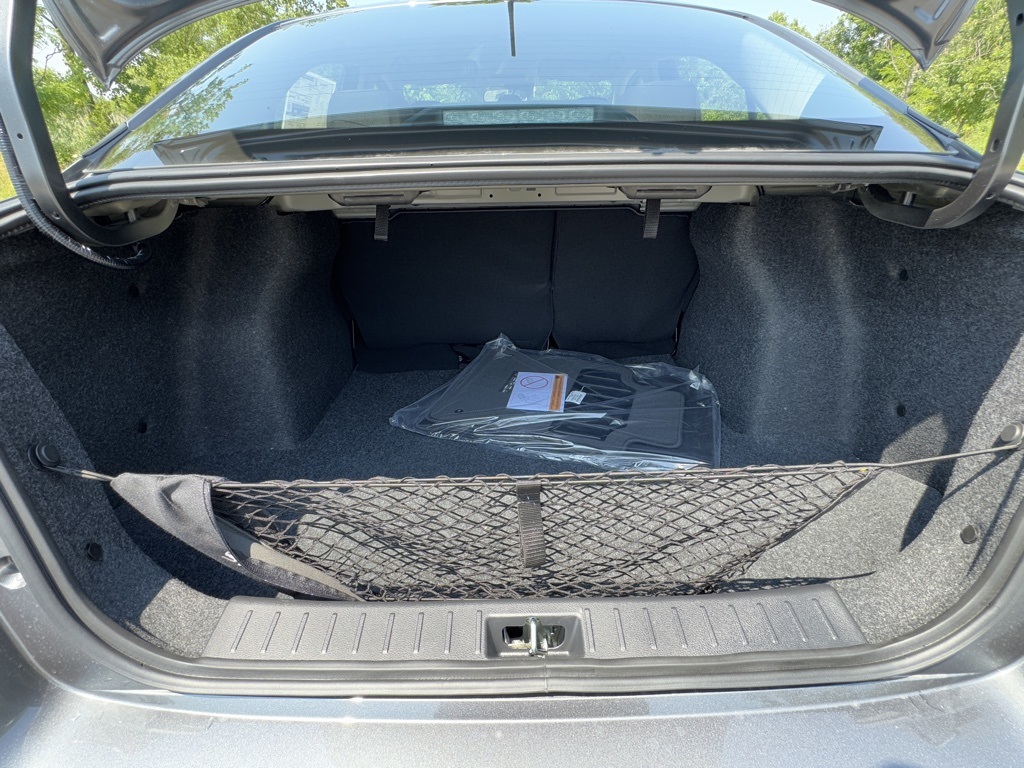 2025 Nissan Versa S photo 27