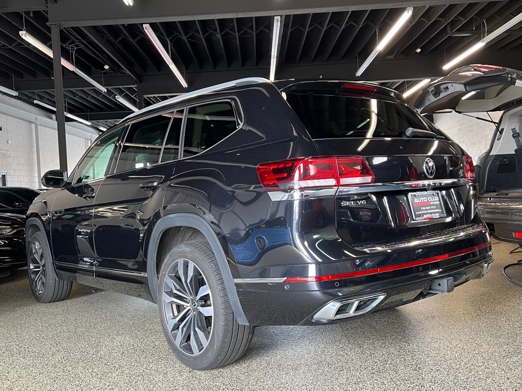 2022 Volkswagen Atlas V6 SEL Premium R-Line photo 3