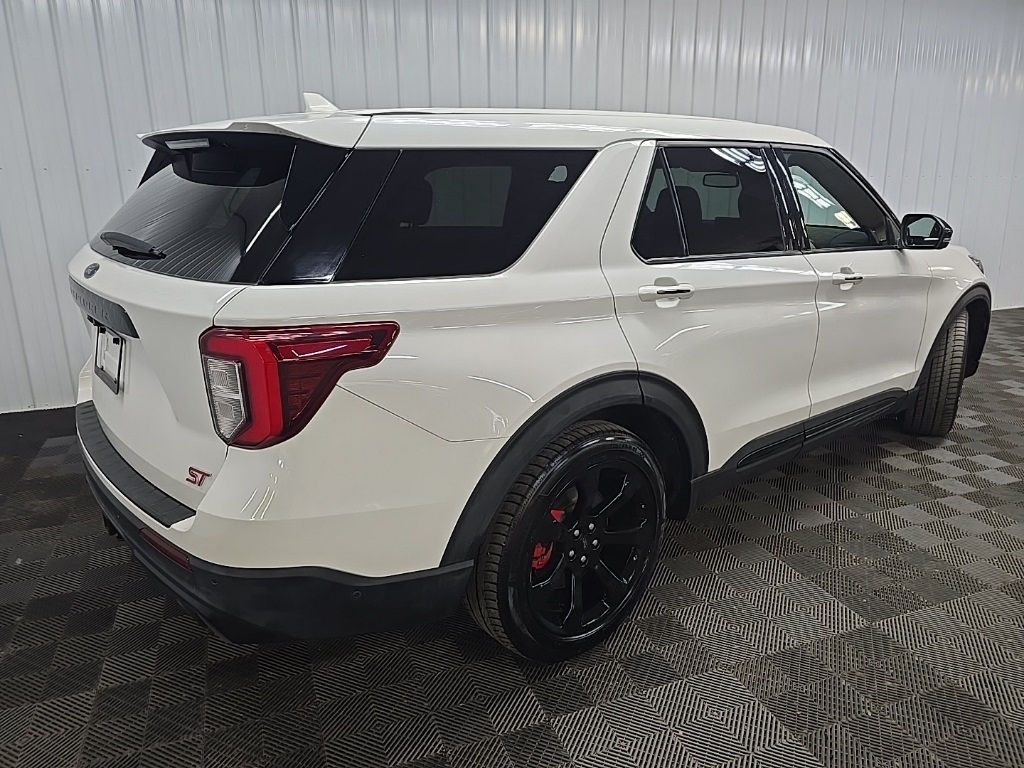 2021 Ford Explorer ST photo 10