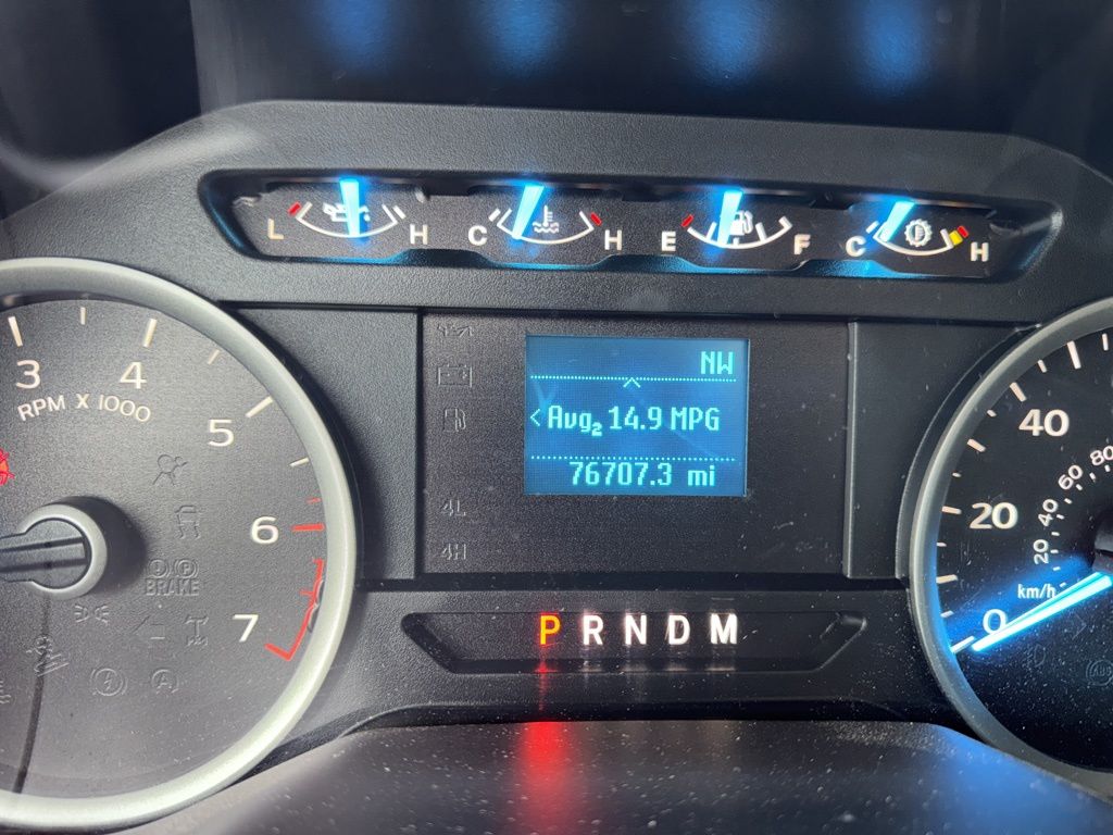 2017 Ford F-150 XLT photo 9