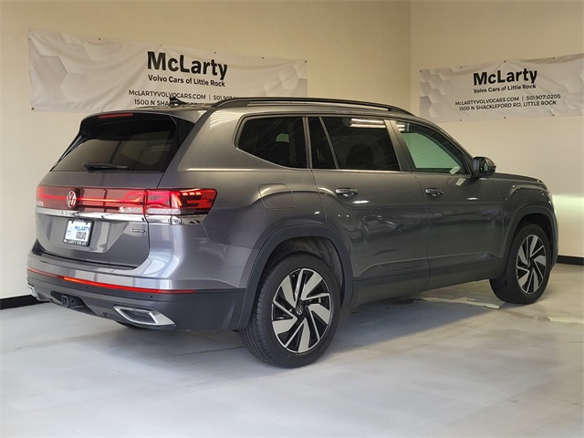 2024 Volkswagen Atlas SE Technology photo 3