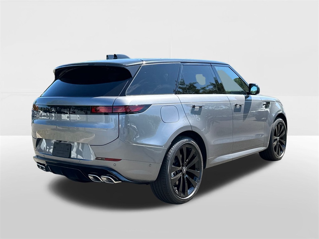 2025 Land Rover Range Rover Sport SE photo 4