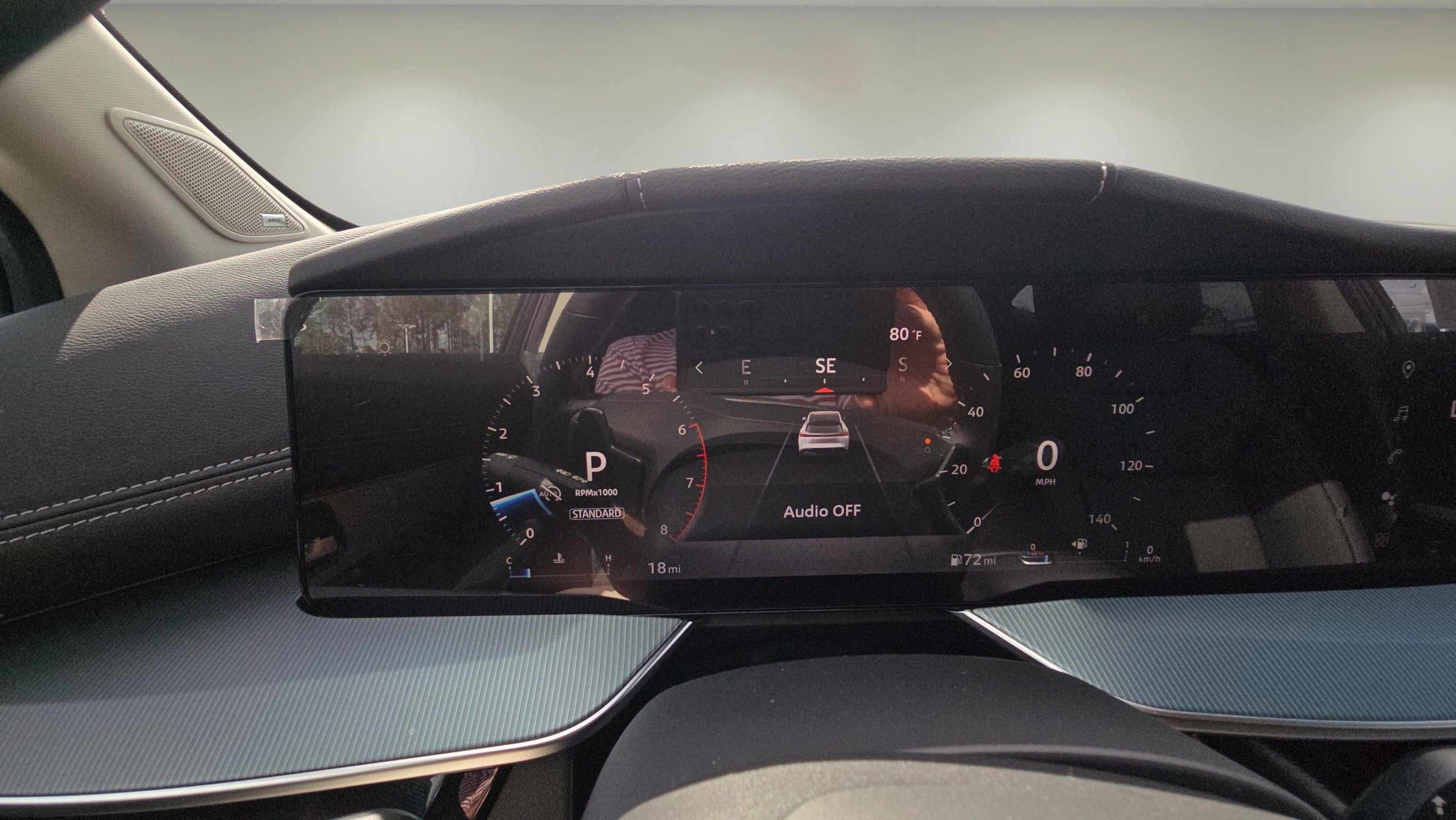 2025 Nissan Murano SL photo 12