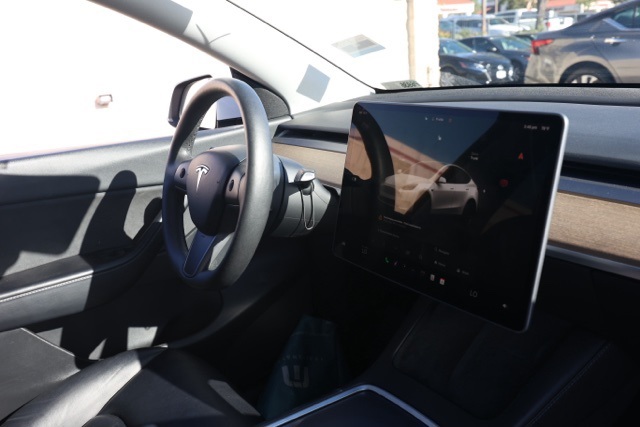 2022 Tesla Model Y Performance photo 17