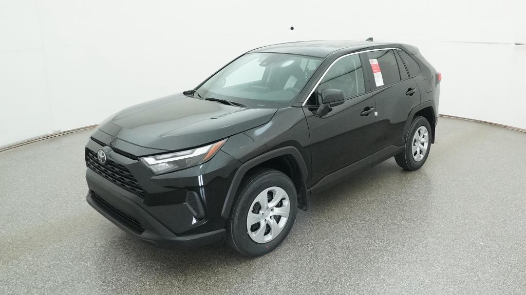 2025 Toyota RAV4 LE's photo