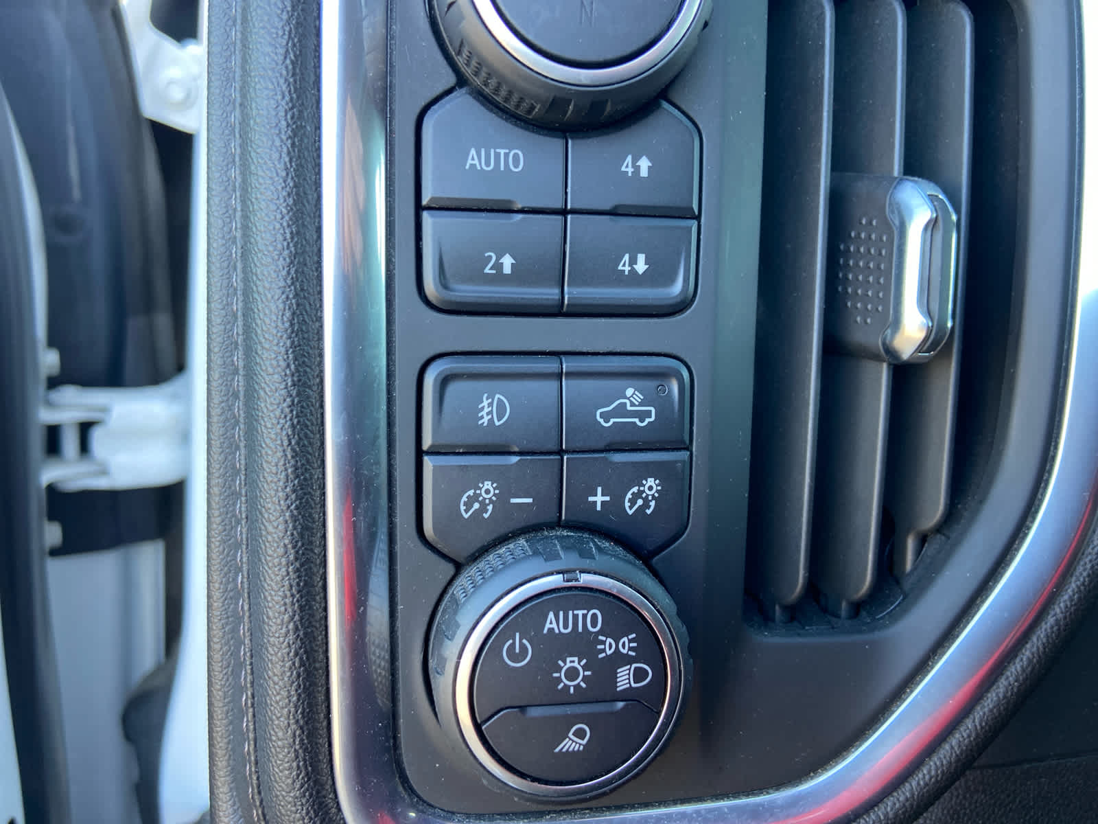 2021 Chevrolet Silverado 1500 LTZ photo 20