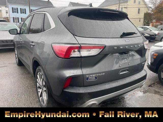 2022 Ford Escape Titanium photo 8