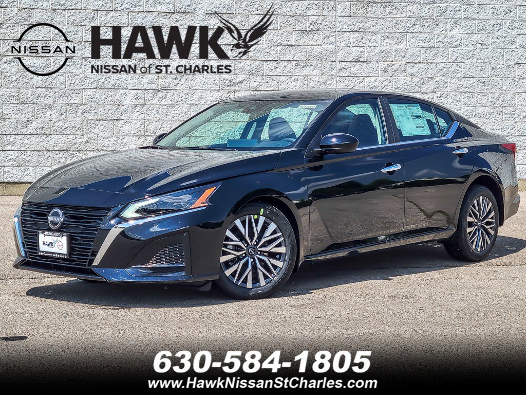 2025 Nissan Altima SV's photo