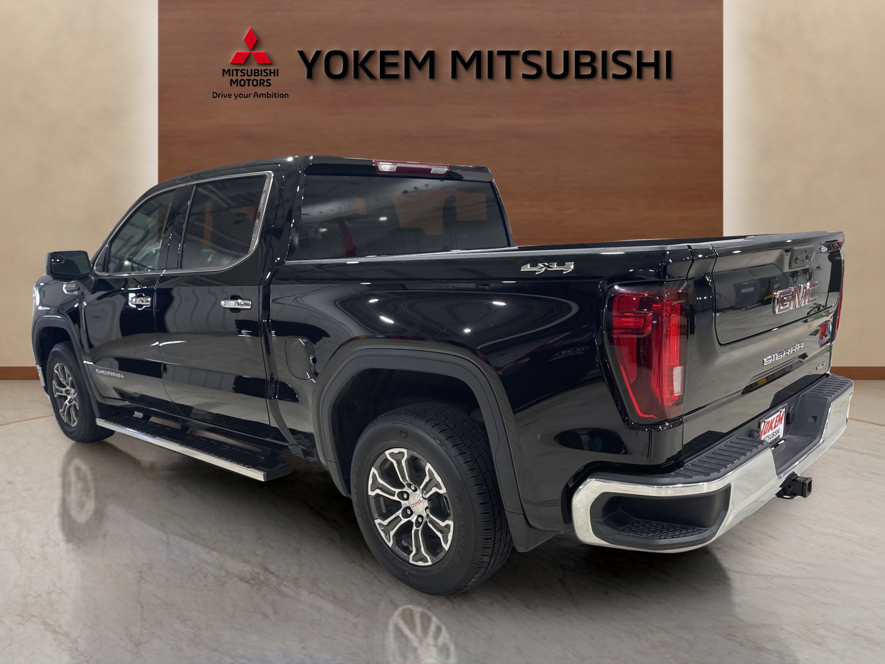 2024 Gmc Sierra 1500 SLT photo 3