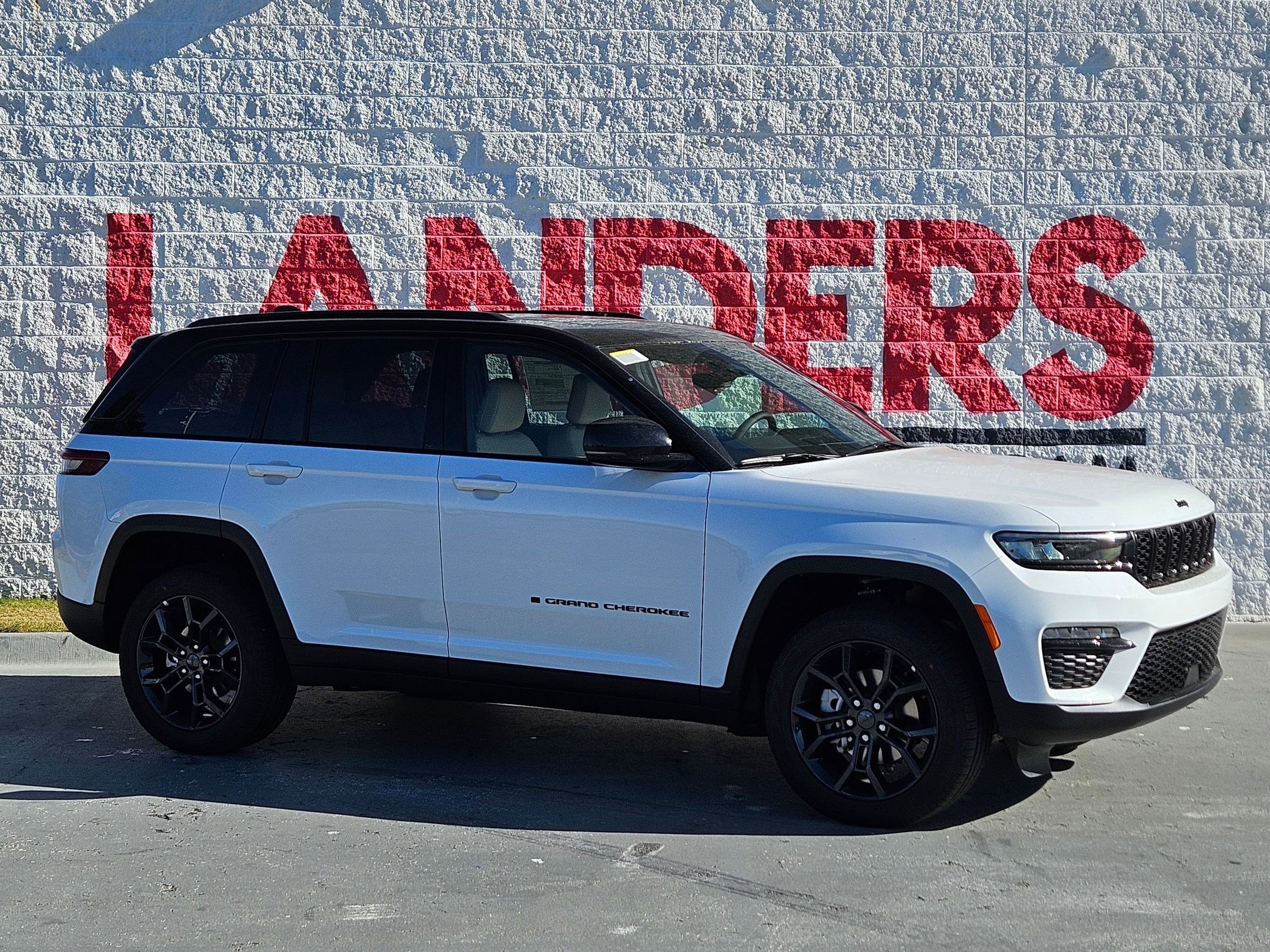 2025 Jeep Grand Cherokee Limited's photo