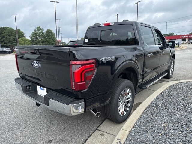 2025 Ford F-150 Lariat photo 11
