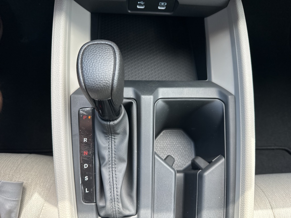 2025 Honda Accord LX photo 25