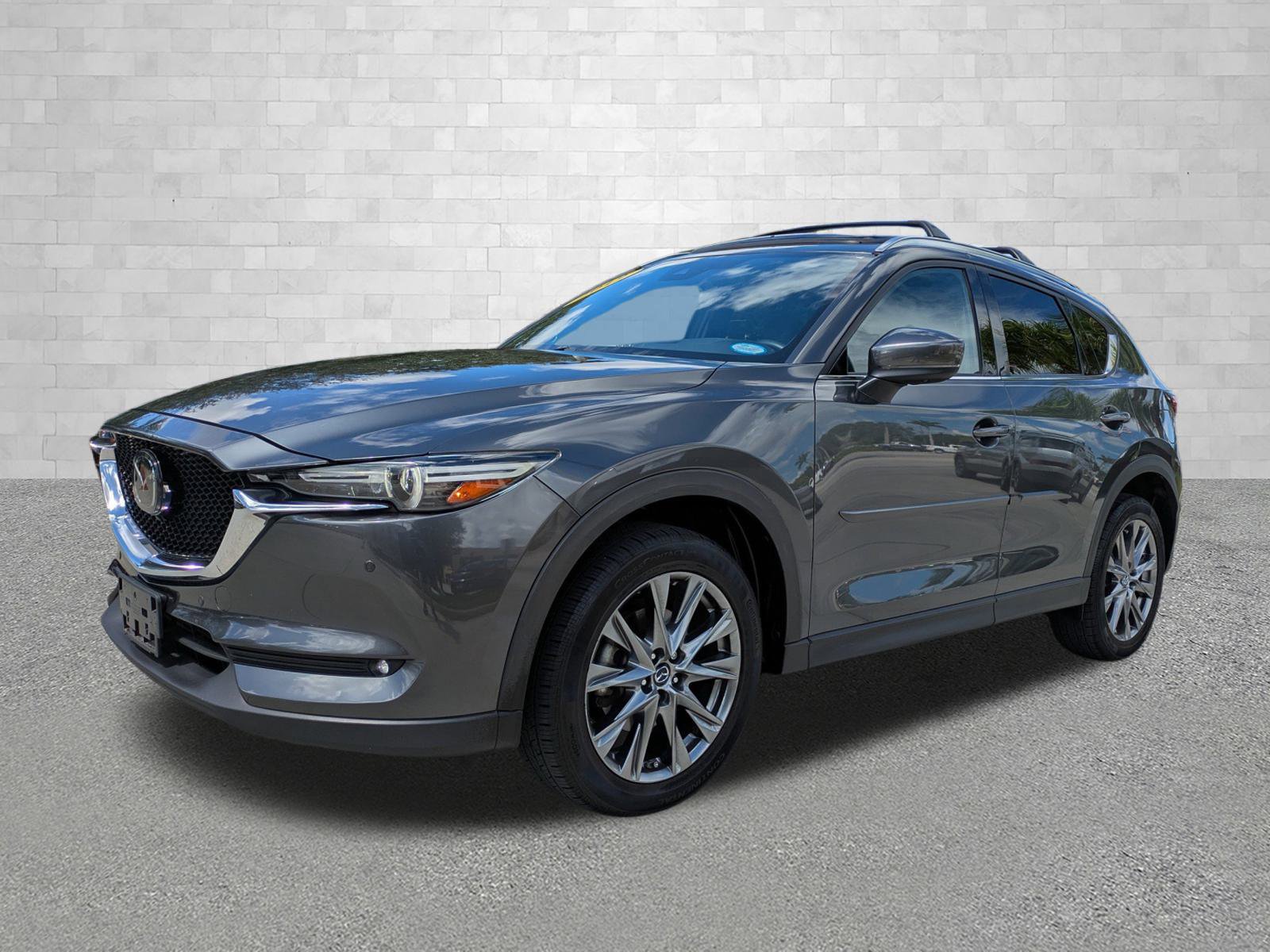 2019 Mazda CX-5 Signature photo 5