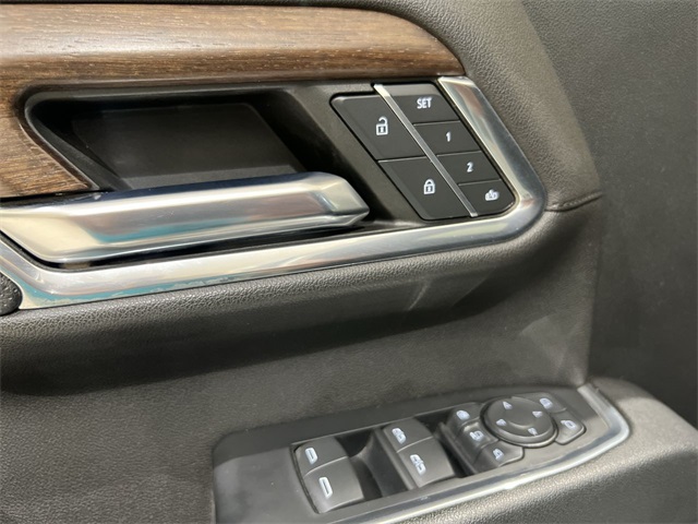 2024 Chevrolet Silverado 3500HD High Country photo 23