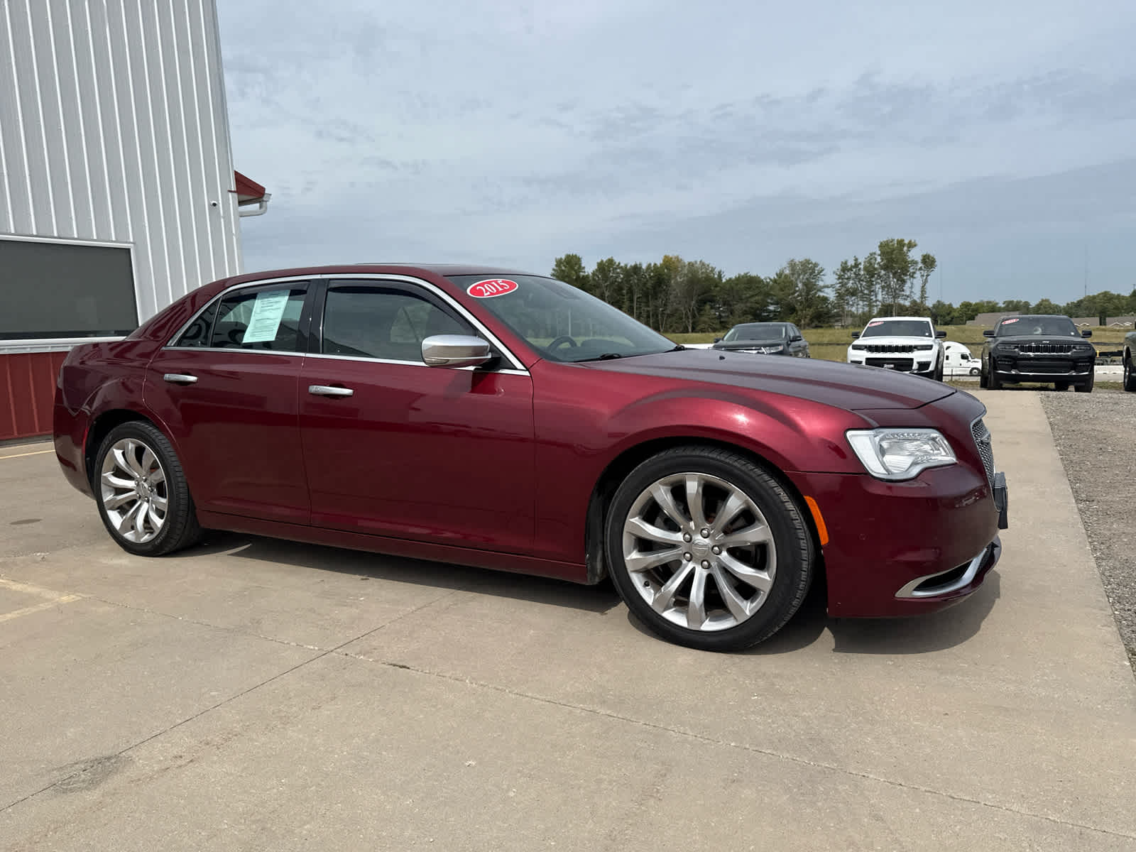 2015 Chrysler 300 Platinum photo 2