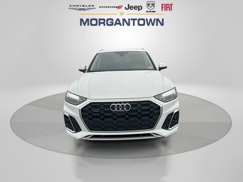 2023 Audi Q5 45 S line Premium photo 2