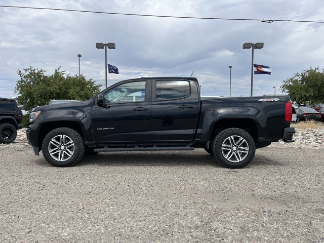 2021 Chevrolet Colorado Work Truck photo 2