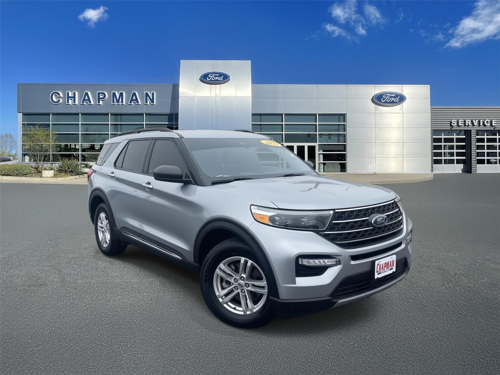 2023 Ford Explorer XLT's photo