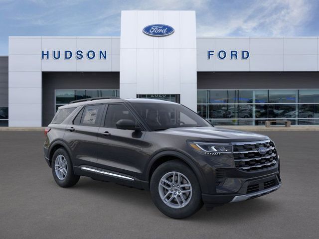 2025 Ford Explorer photo 7