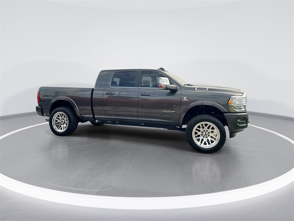 2023 Ram 3500 Laramie Longhorn photo 9
