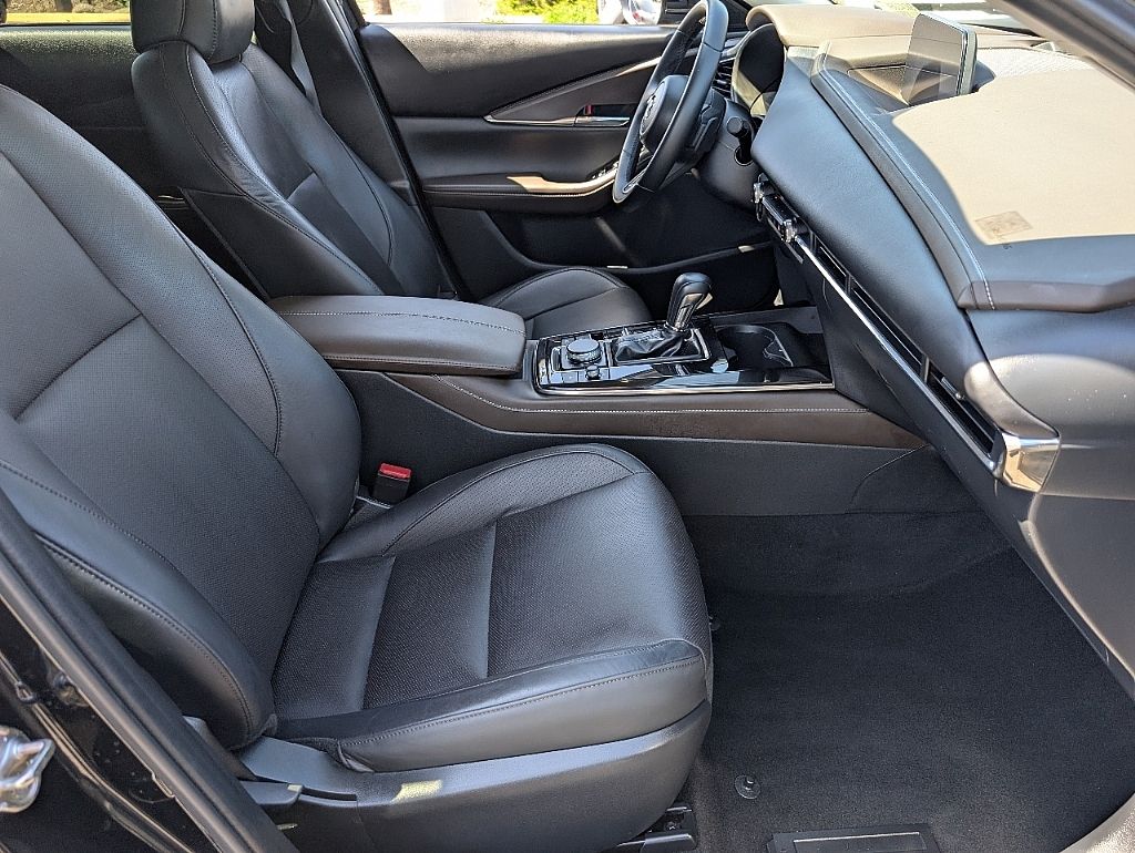 2022 Mazda CX-30 2.5 S Premium photo 16