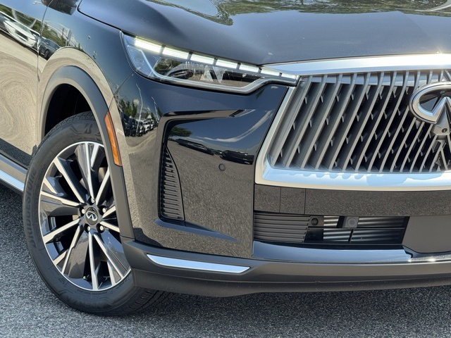 2026 Infiniti QX60 Luxe photo 3