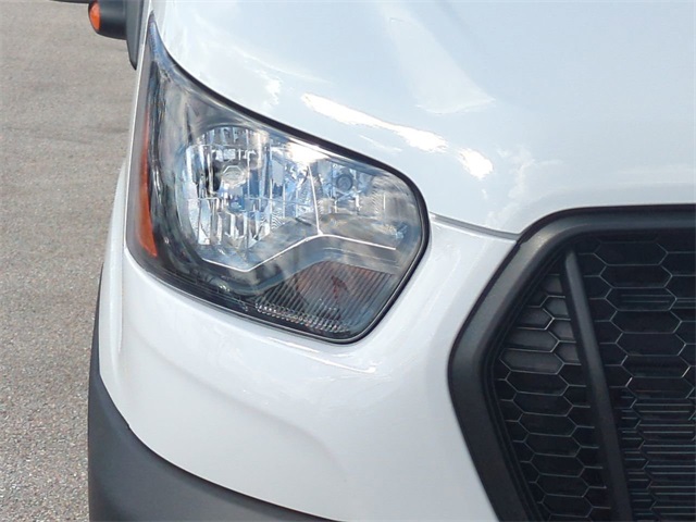 2025 Ford Transit Cargo Van photo 10