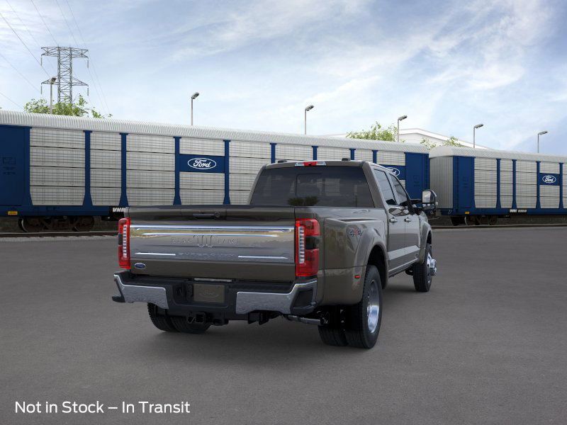 2026 Ford F-450 photo 4