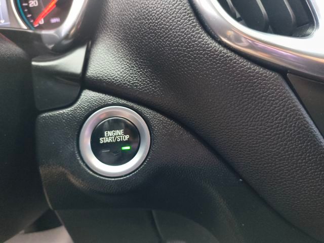 2020 Chevrolet Equinox LT photo 4