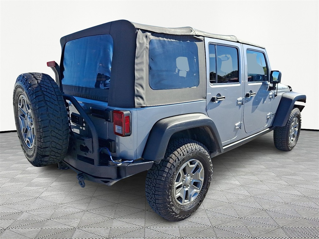 2016 Jeep Wrangler Unlimited Rubicon photo 7