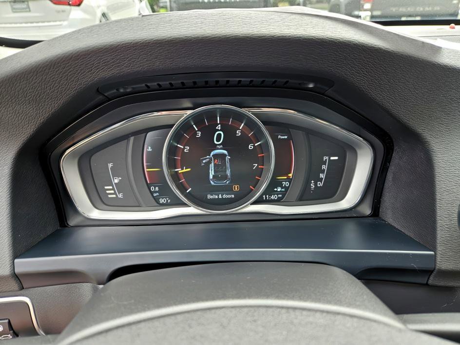 2015 Volvo V60 T5 Drive-E Platinum photo 21