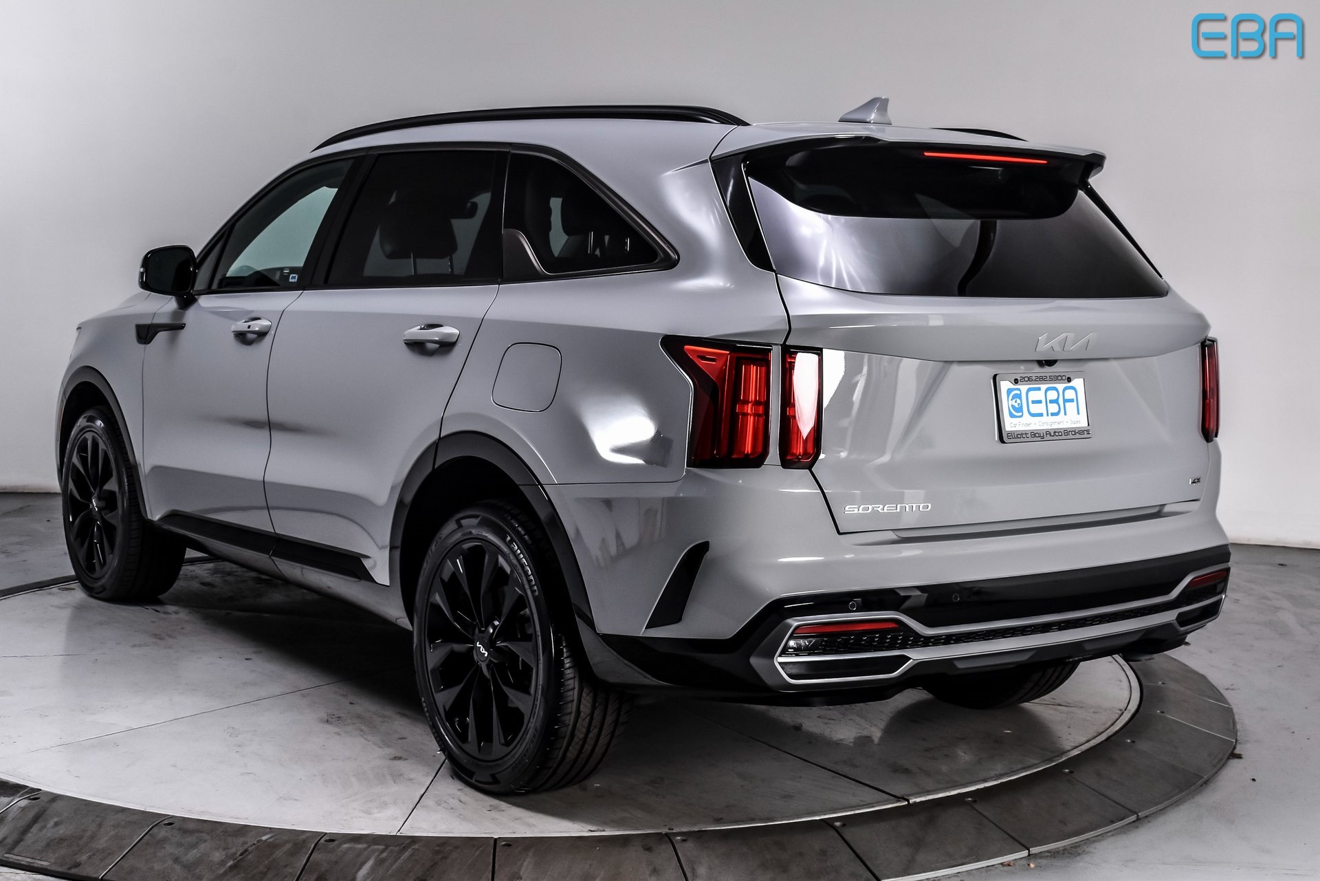 2023 Kia Sorento SX photo 4