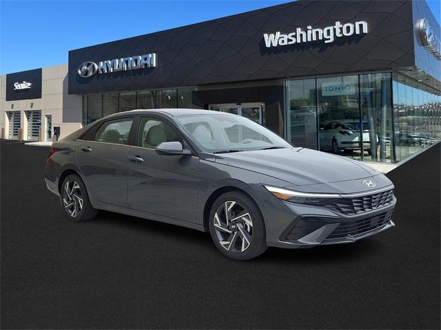 2025 Hyundai Elantra Limited's photo