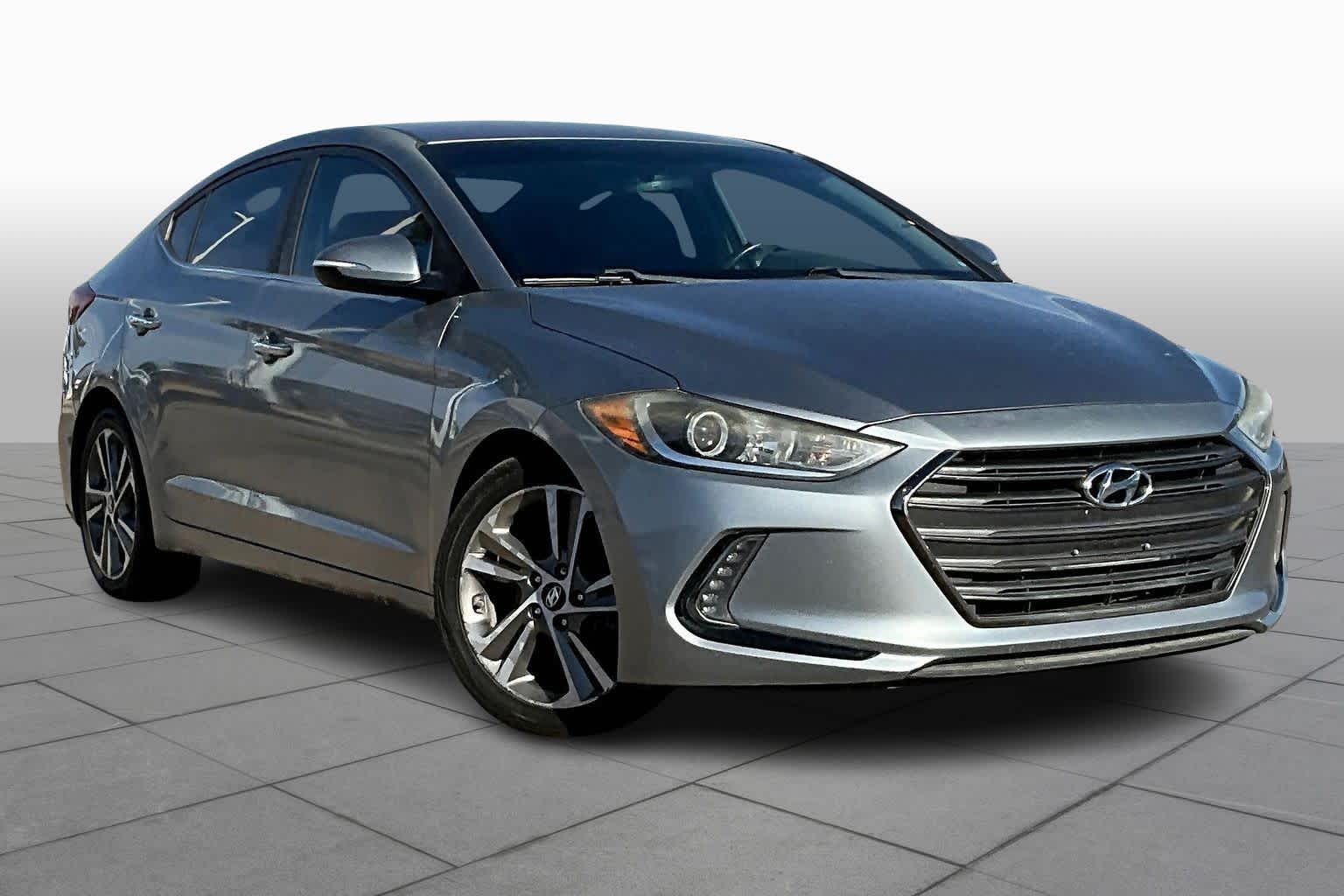 2017 Hyundai Elantra Limited photo 2
