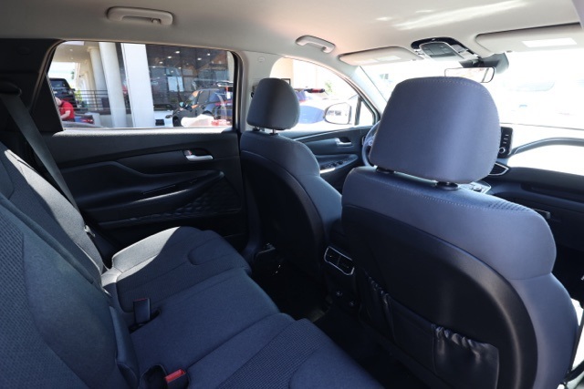 2021 Hyundai Santa Fe SE photo 12