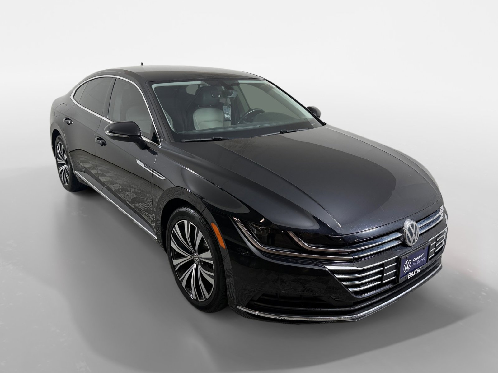 2019 Volkswagen Arteon SE's photo