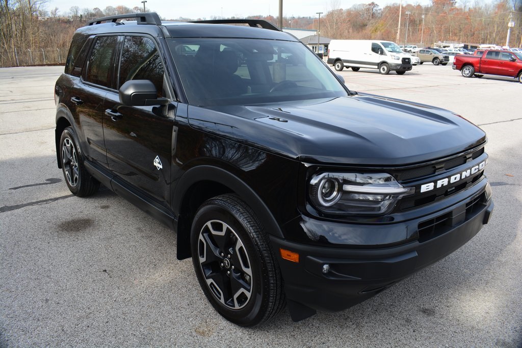 2023 Ford Bronco Sport Outer Banks photo 4
