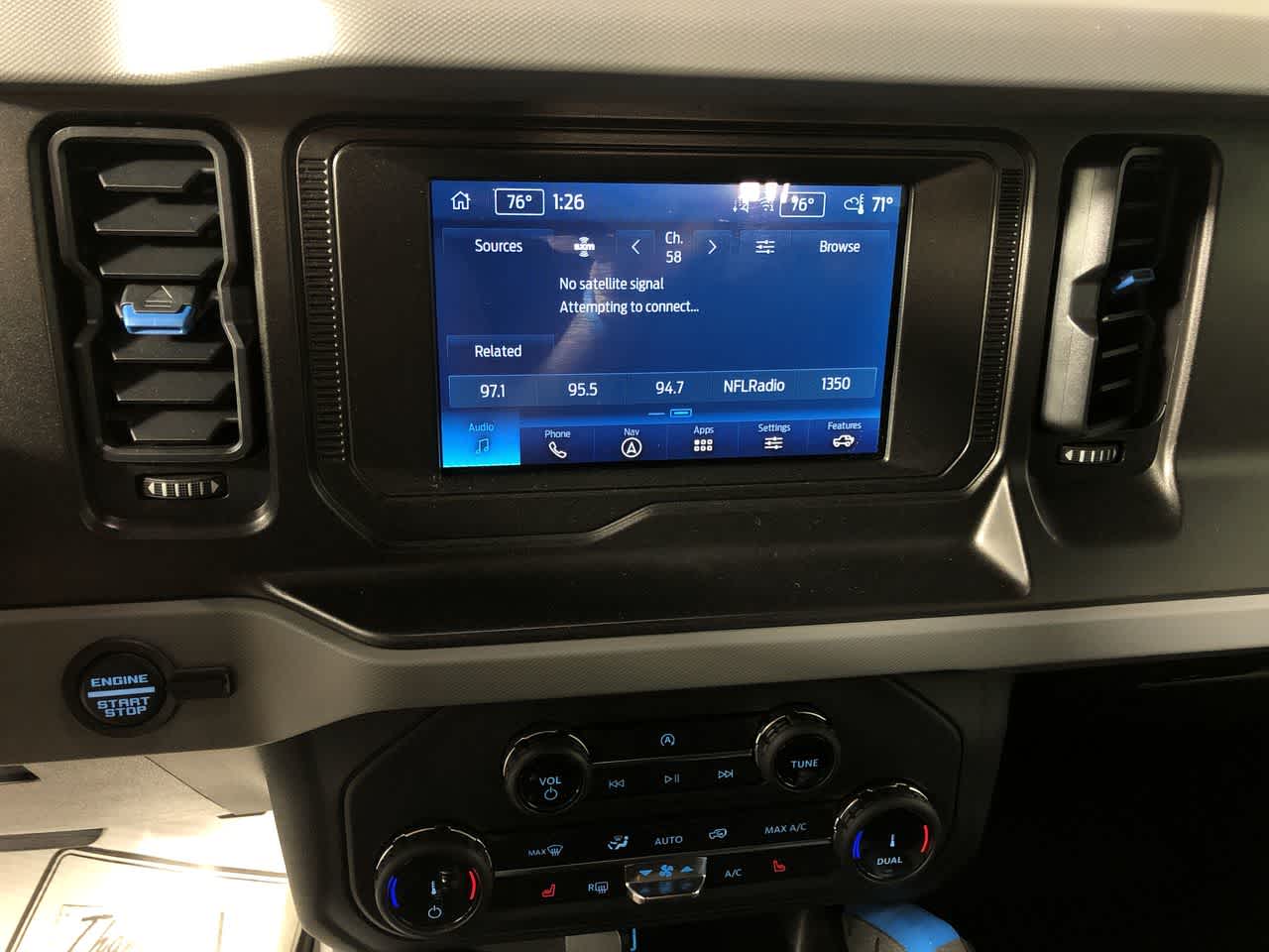 2022 Ford Bronco Black Diamond photo 15