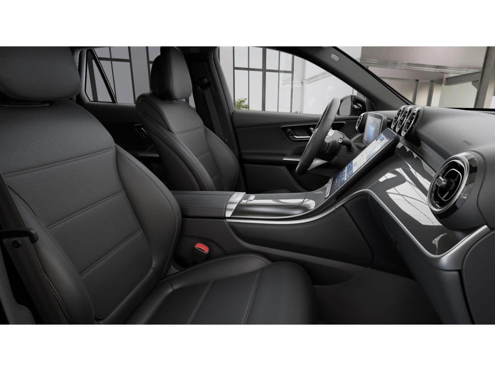 2025 Mercedes Benz GLC 300 photo 4