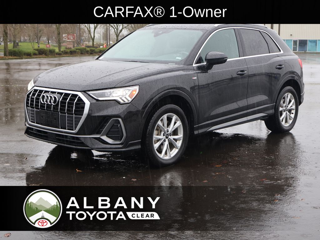 2024 Audi Q3 S Line Premium's photo