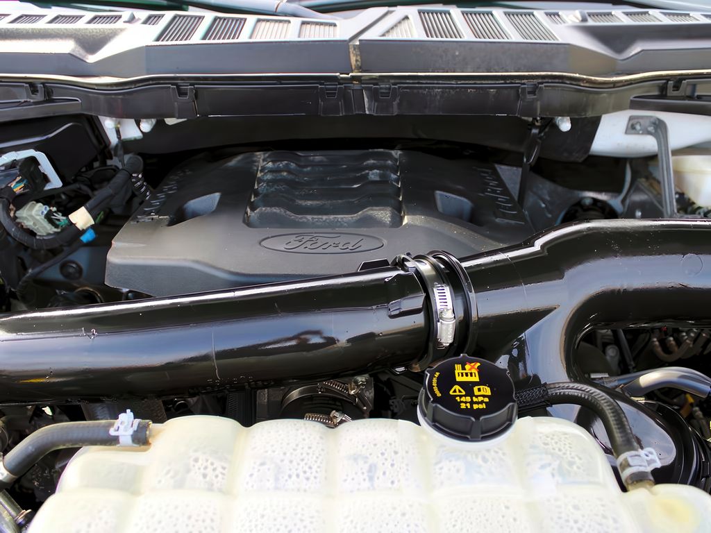 2023 Ford F-150 XLT photo 34