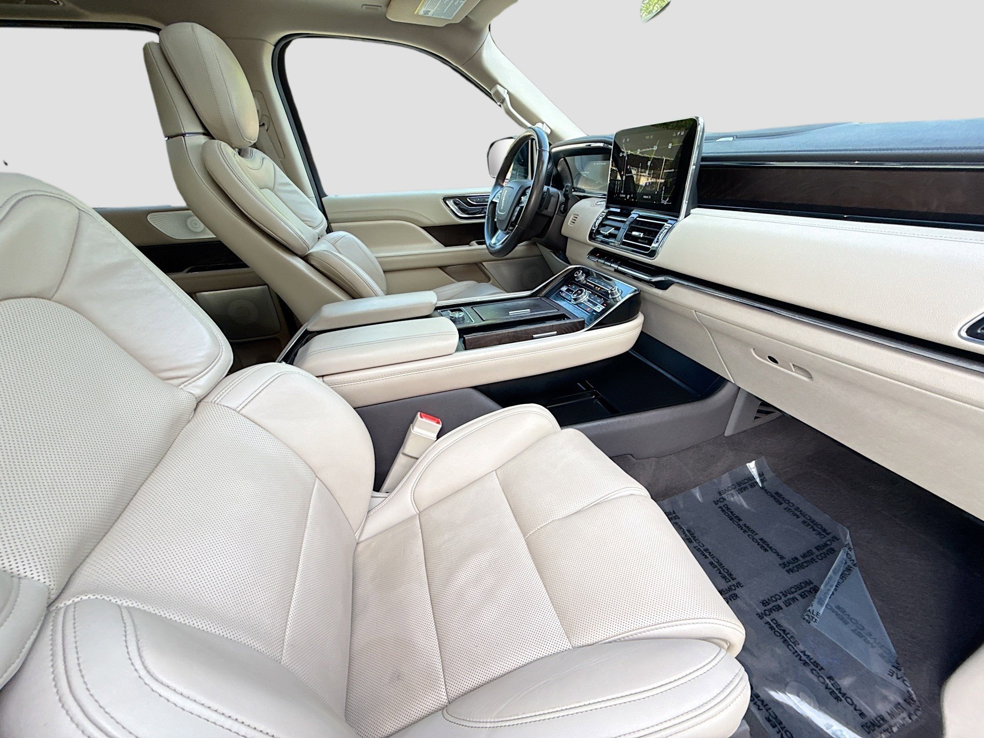 2021 Lincoln Navigator L Reserve photo 29