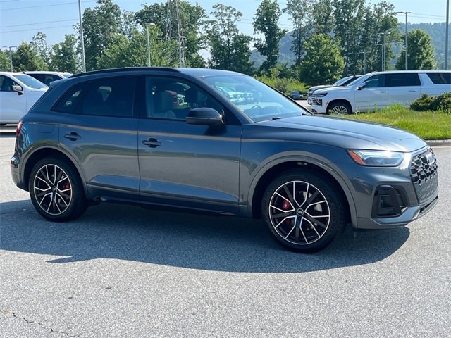 2022 Audi SQ5 Premium Plus photo 4
