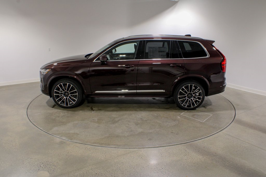 2026 Volvo XC90 Plus photo 3
