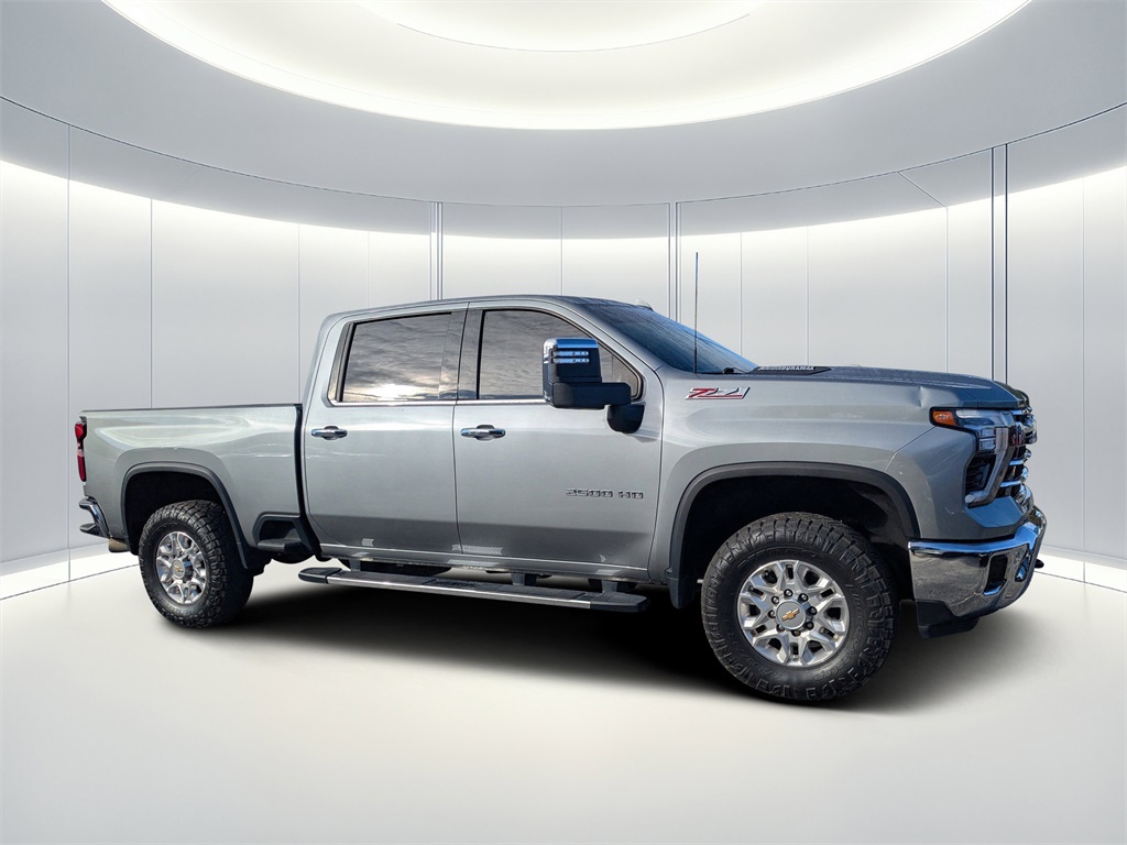 2024 Chevrolet Silverado 2500HD LTZ's photo